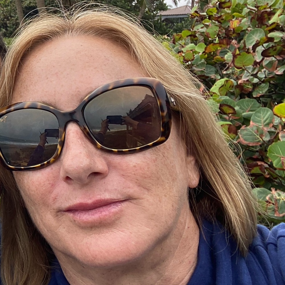 Meet your Posher, Daniela